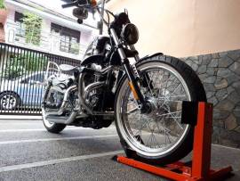 Harley Davidson Sportsters Seventy Two
